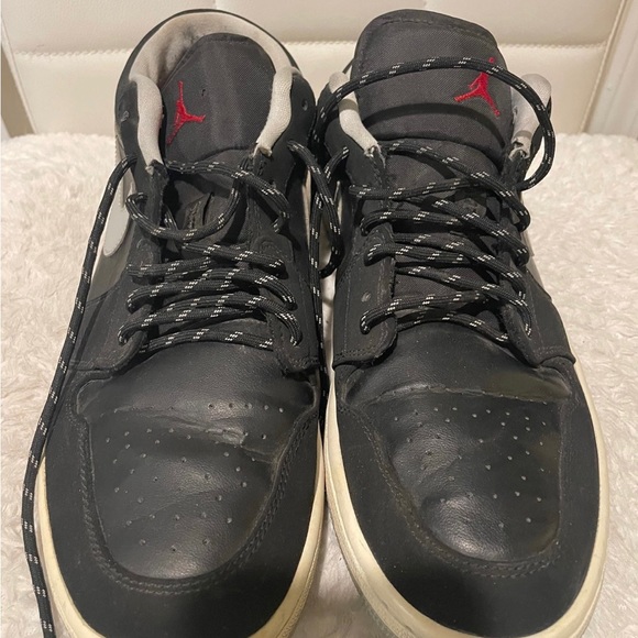 Air jordan 1 retro low black toe bread.Authentic one - Picture 4 of 7